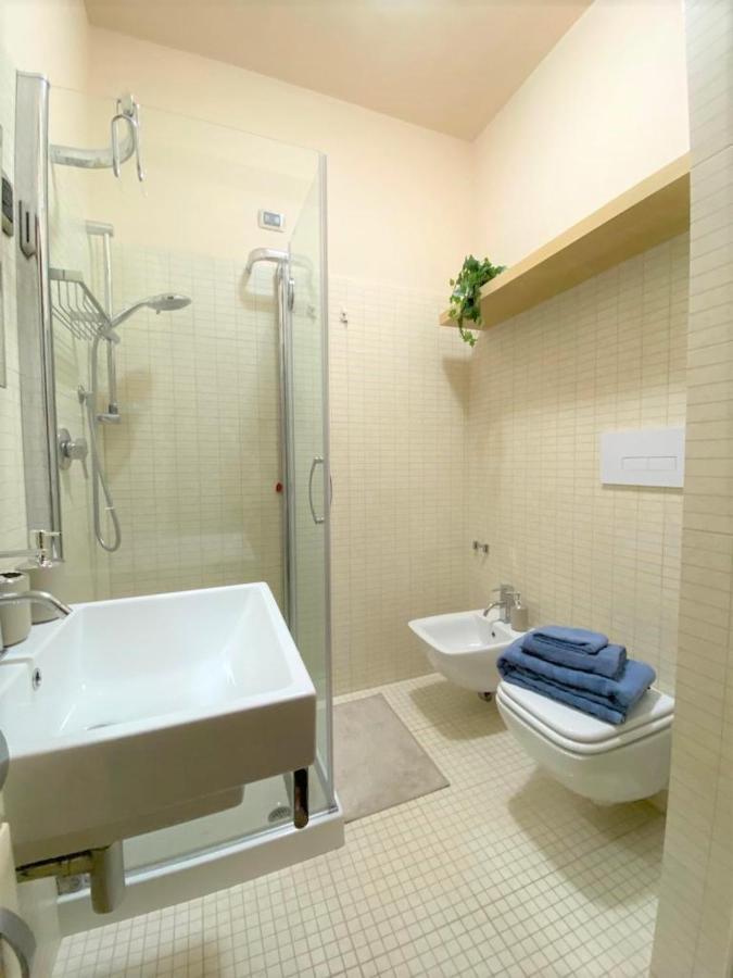 Casa Viola A 900 Mt Dalla Staz. Centrale Pescara Exterior foto