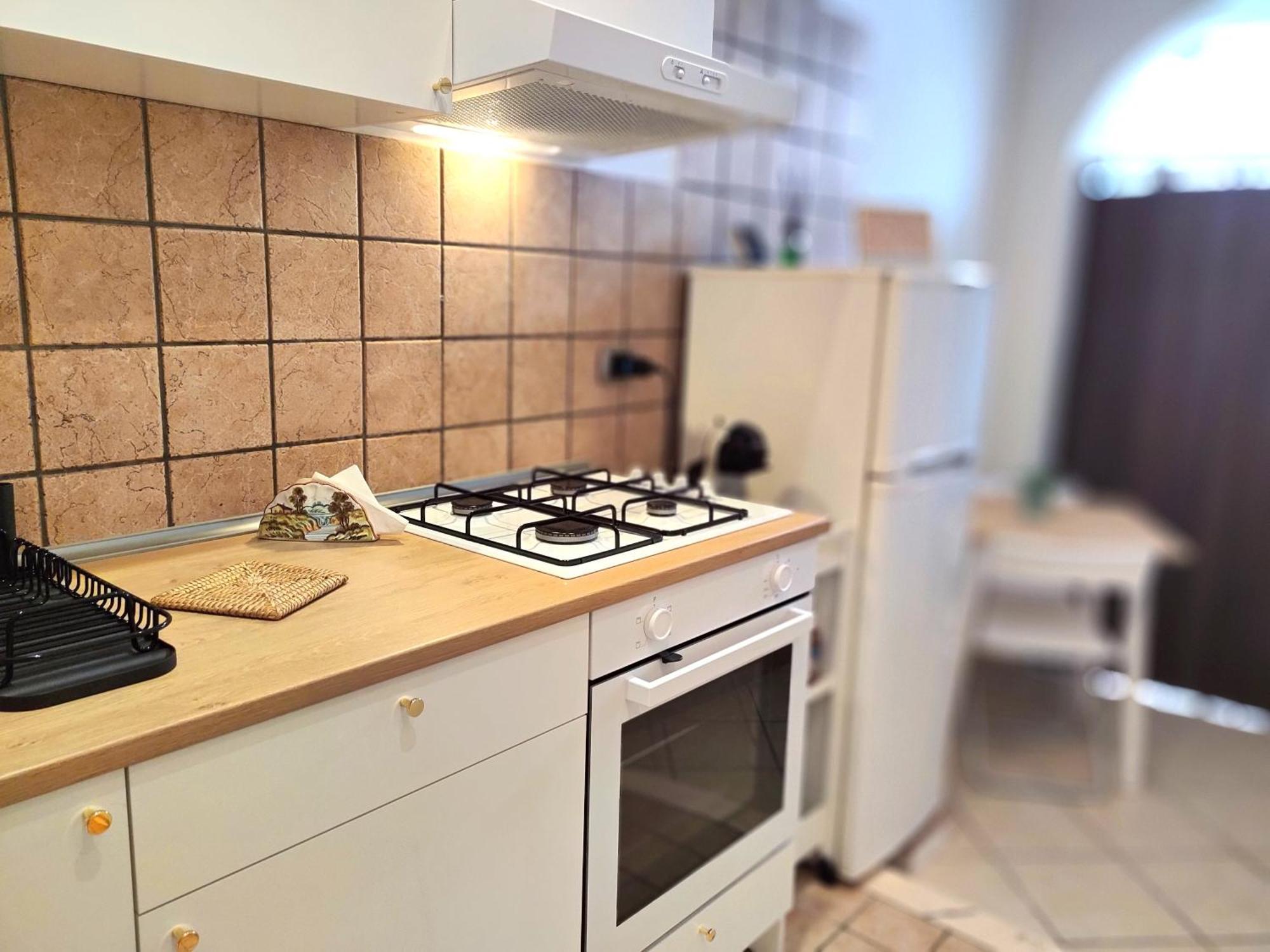 Casa Viola A 900 Mt Dalla Staz. Centrale Pescara Exterior foto